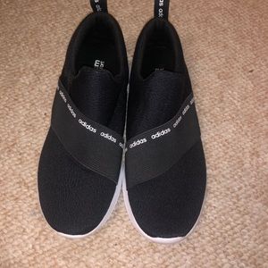 Adidas black cloudfoam comfort sneakers